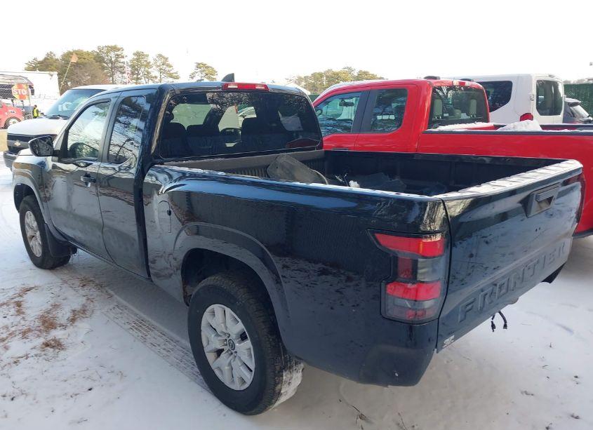 Photo 3 of 2022 Nissan Frontier KING CAB SV 4X4 (VIN 1N6ED1CMXNN647043)