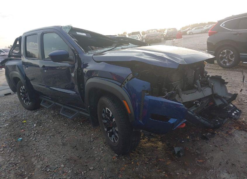 2022 Nissan Frontier PRO-X 4X2 (VIN 1N6ED1EJ2NN627081) main photo