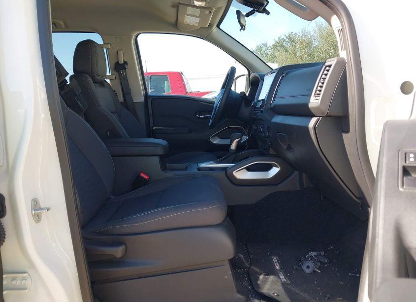 Photo 5 of 2024 Nissan Frontier SV 4X2 (VIN 1N6ED1EJ3RN672813)