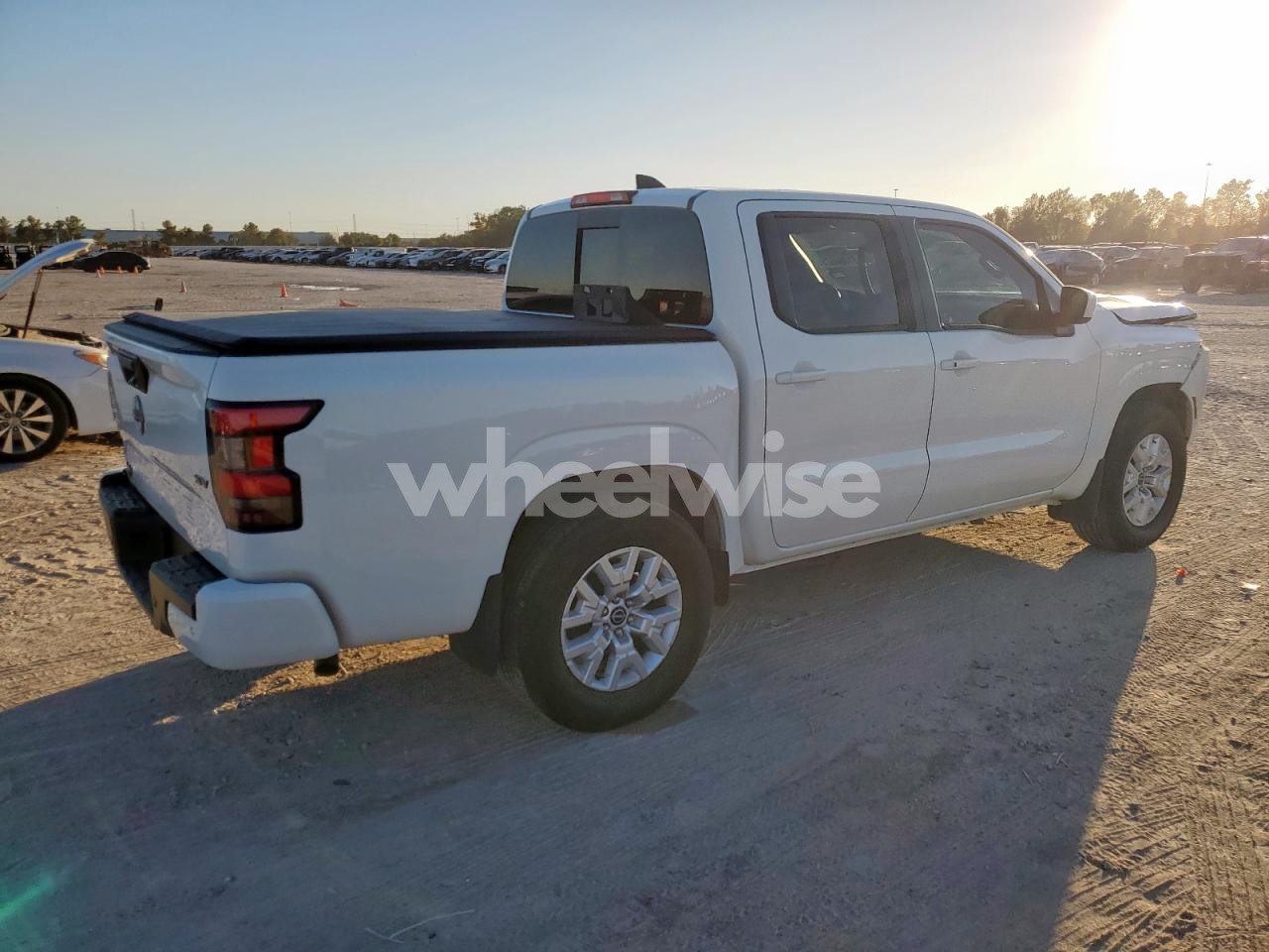 Photo 3 of 2024 NISSAN FRONTIER S (VIN 1N6ED1EJ6RN630510)