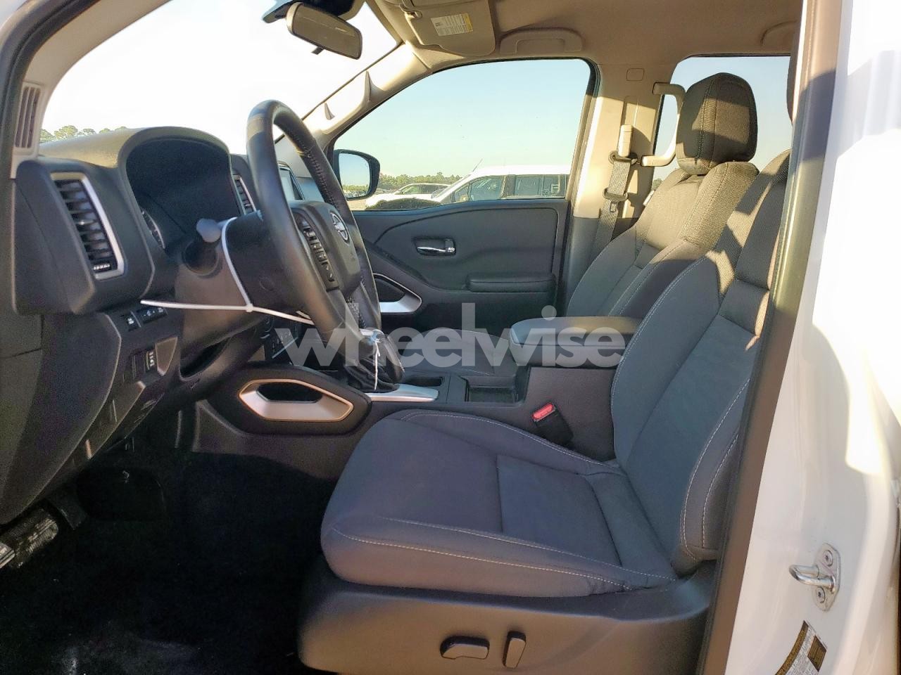 Photo 7 of 2024 NISSAN FRONTIER S (VIN 1N6ED1EJ6RN630510)