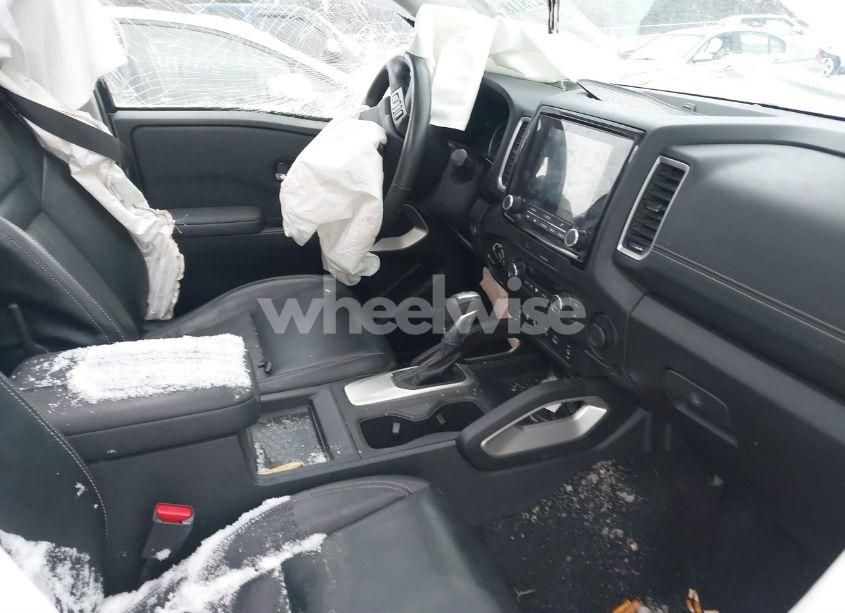 Photo 5 of 2023 Nissan Frontier SV 4X4 (VIN 1N6ED1EK0PN610520)