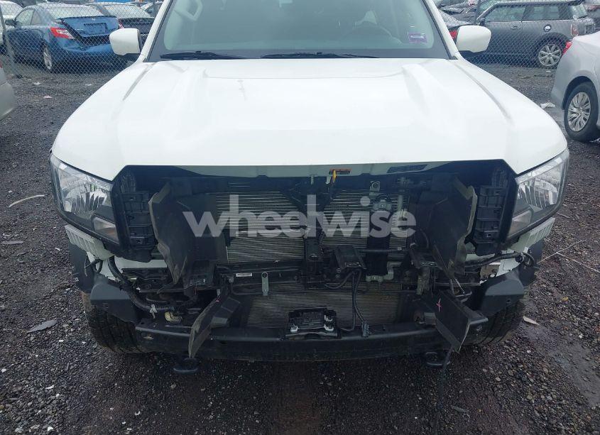 Photo 6 of 2024 Nissan Frontier SV 4X4 (VIN 1N6ED1EK0RN666847)