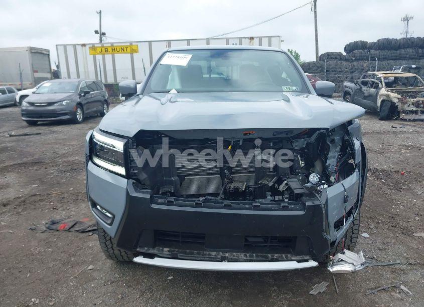 Photo 11 of 2025 Nissan Frontier PRO-4X 4X4 (VIN 1N6ED1EK0SN616133)