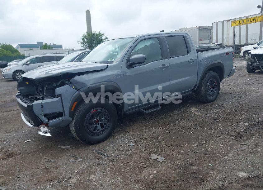 Photo 2 of 2025 Nissan Frontier PRO-4X 4X4 (VIN 1N6ED1EK0SN616133)