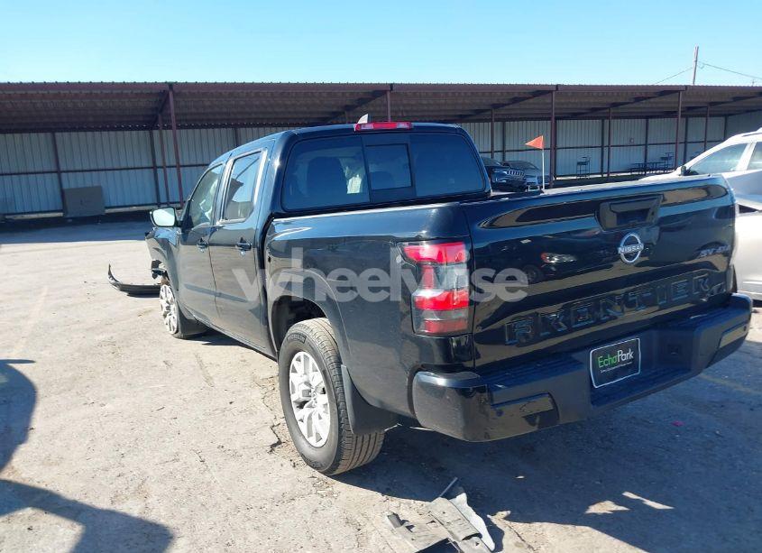 Photo 3 of 2022 Nissan Frontier SV 4X4 (VIN 1N6ED1EK1NN626559)
