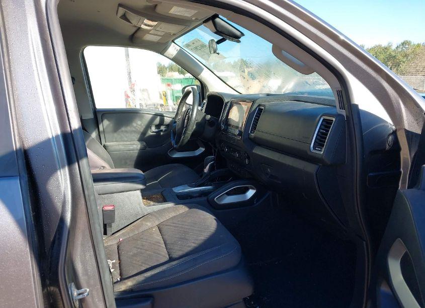 Photo 5 of 2022 Nissan Frontier SV 4X4 (VIN 1N6ED1EK1NN650019)