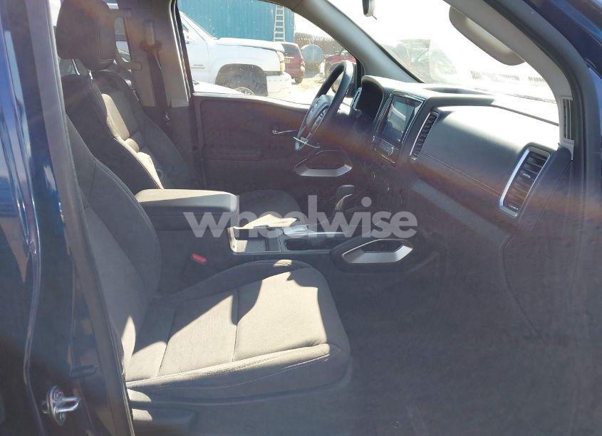 Photo 5 of 2023 Nissan Frontier SV 4X4 (VIN 1N6ED1EK1PN644062)