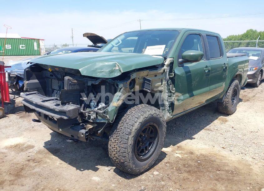 Photo 2 of 2022 Nissan Frontier SV 4X4 (VIN 1N6ED1EK2NN617109)