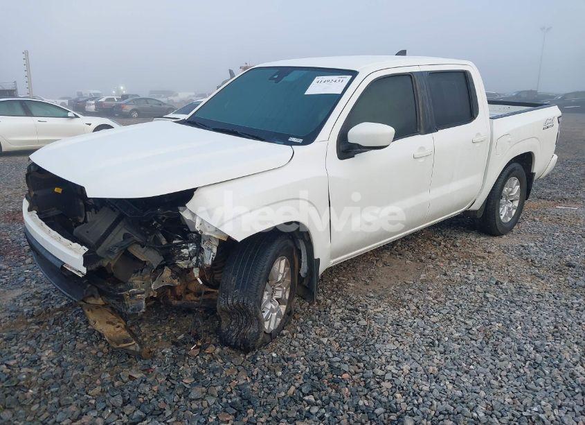 Photo 2 of 2022 Nissan Frontier SV 4X4 (VIN 1N6ED1EK2NN617398)