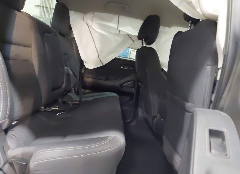 Photo 8 of 2022 Nissan Frontier SV 4X4 (VIN 1N6ED1EK2NN648652)