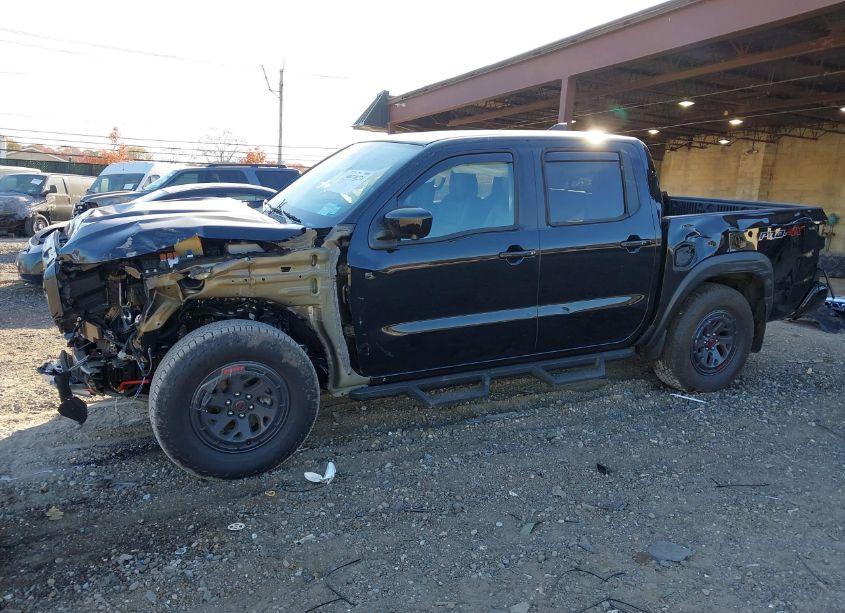 Photo 2 of 2025 Nissan Frontier PRO-4X 4X4 (VIN 1N6ED1EK3SN608107)