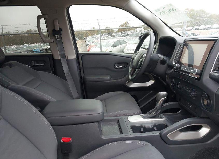 Photo 5 of 2022 Nissan Frontier (VIN 1N6ED1EK4NN607312)