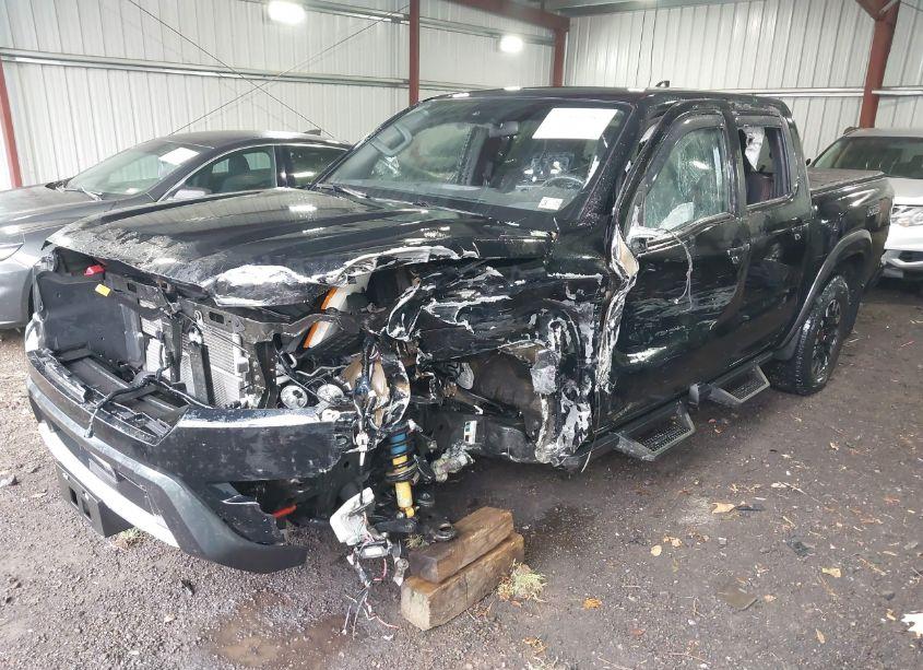 Photo 2 of 2022 Nissan Frontier PRO-4X 4X4 (VIN 1N6ED1EK4NN636650)