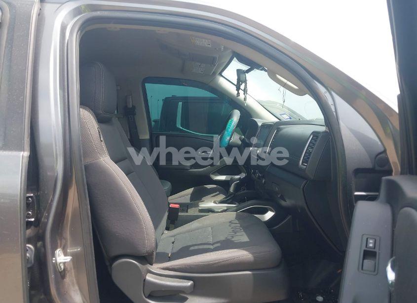 Photo 5 of 2022 Nissan Frontier SV 4X4 (VIN 1N6ED1EK4NN650046)