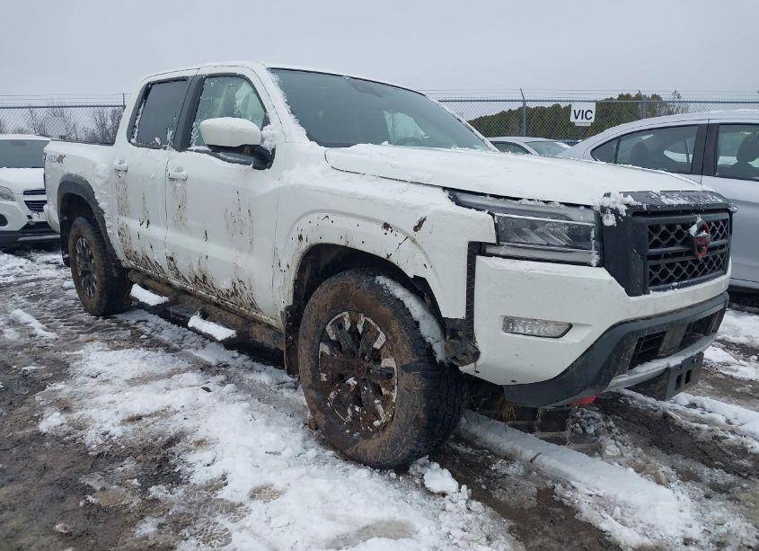 2022 Nissan Frontier PRO-4X 4X4 (VIN 1N6ED1EK5NN694153) main photo