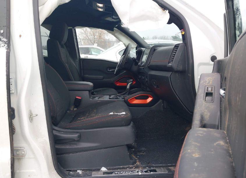 Photo 5 of 2022 Nissan Frontier PRO-4X 4X4 (VIN 1N6ED1EK5NN694153)
