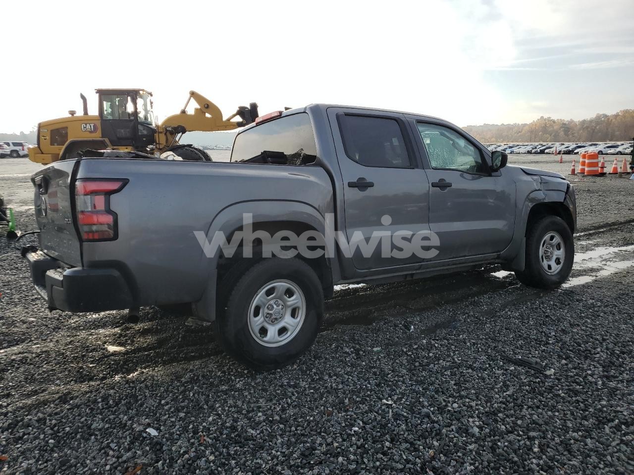 Photo 3 of 2024 NISSAN FRONTIER S (VIN 1N6ED1EK5RN647159)