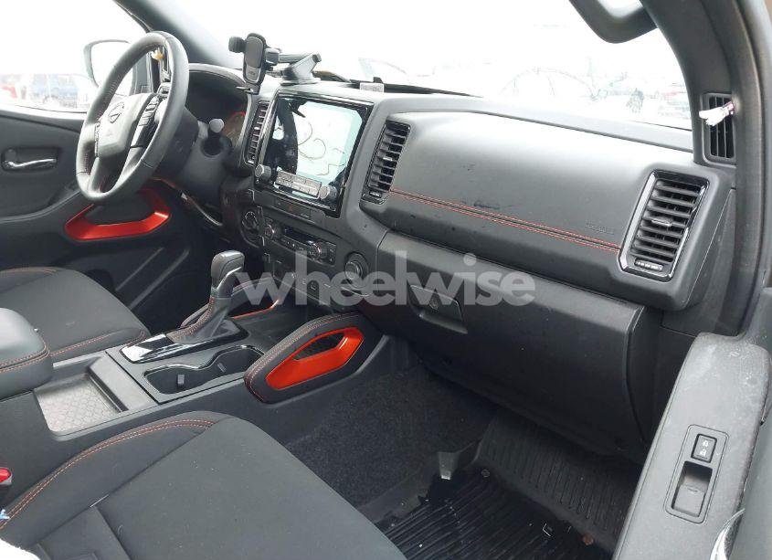 Photo 5 of 2024 Nissan Frontier PRO-4X 4X4 (VIN 1N6ED1EK5RN653351)