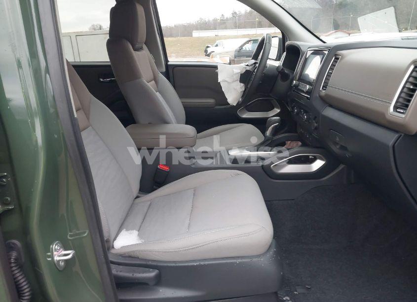 Photo 5 of 2024 Nissan Frontier SV 4X4 (VIN 1N6ED1EK6RN618205)