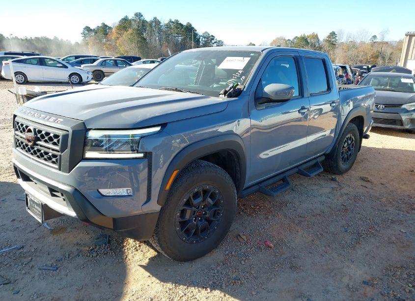 Photo 2 of 2022 Nissan Frontier PRO-4X 4X4 (VIN 1N6ED1EK7NN676768)