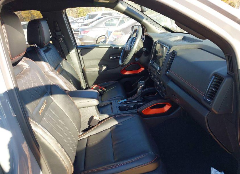 Photo 5 of 2022 Nissan Frontier PRO-4X 4X4 (VIN 1N6ED1EK7NN676768)