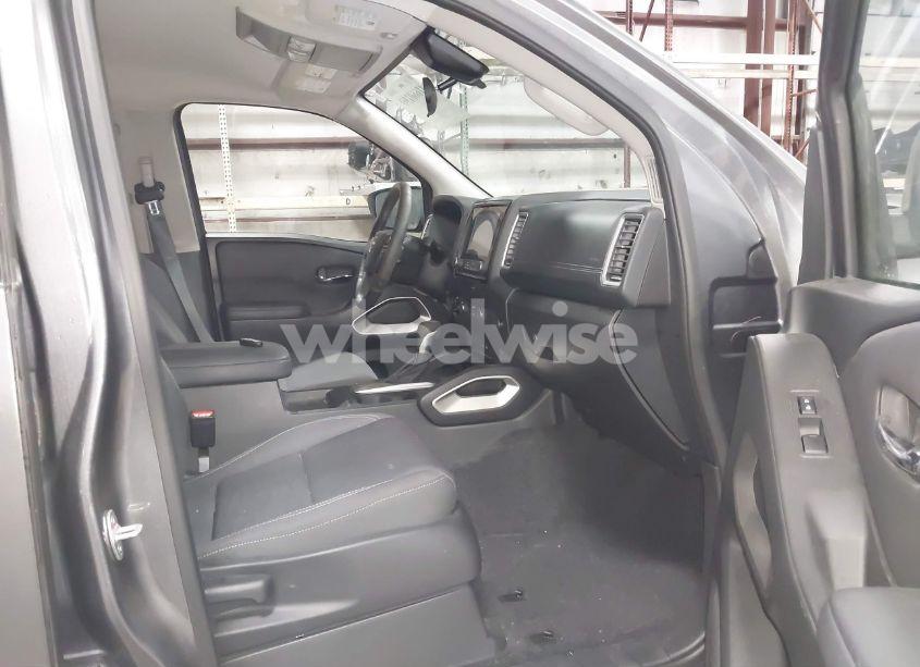Photo 5 of 2023 Nissan Frontier SV 4X4 (VIN 1N6ED1EK8PN644074)