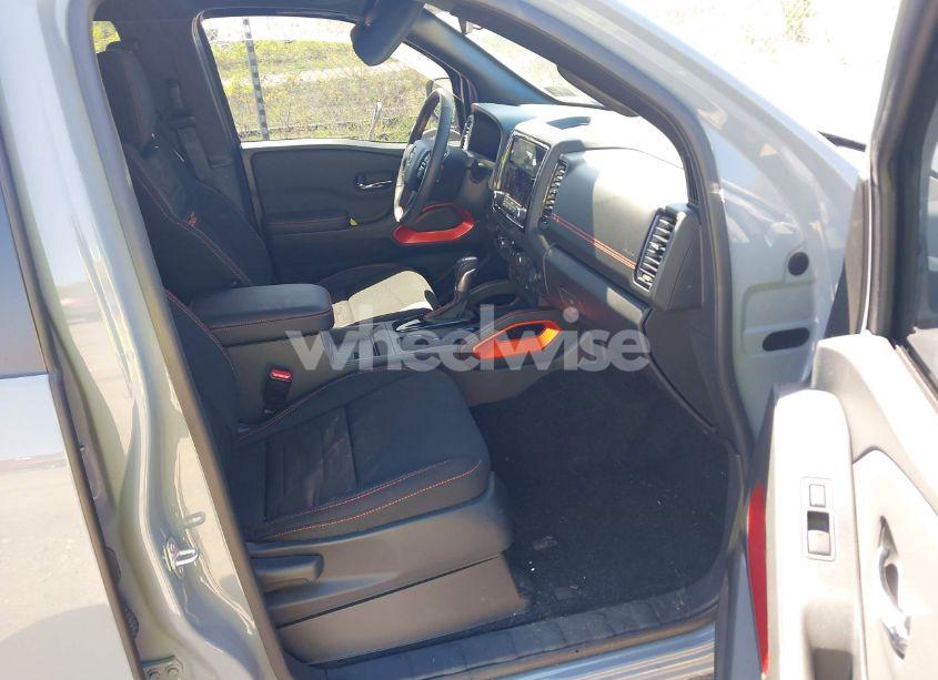Photo 5 of 2024 Nissan Frontier PRO-4X (VIN 1N6ED1EK8RN668698)