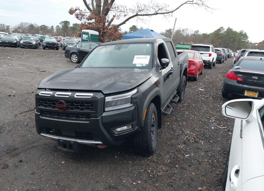 Photo 2 of 2025 Nissan Frontier PRO-4X 4X4 (VIN 1N6ED1EK8SN611049)