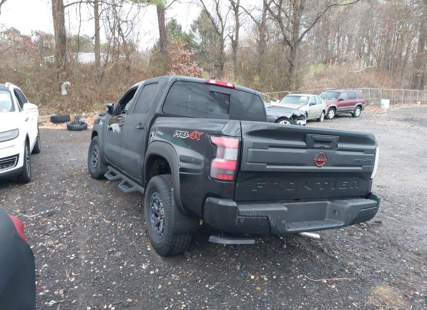Photo 3 of 2025 Nissan Frontier PRO-4X 4X4 (VIN 1N6ED1EK8SN611049)