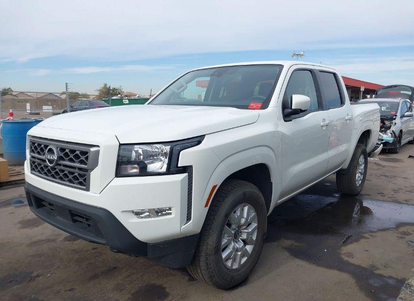 Photo 2 of 2022 Nissan Frontier SV 4X4 (VIN 1N6ED1EK9NN646087)