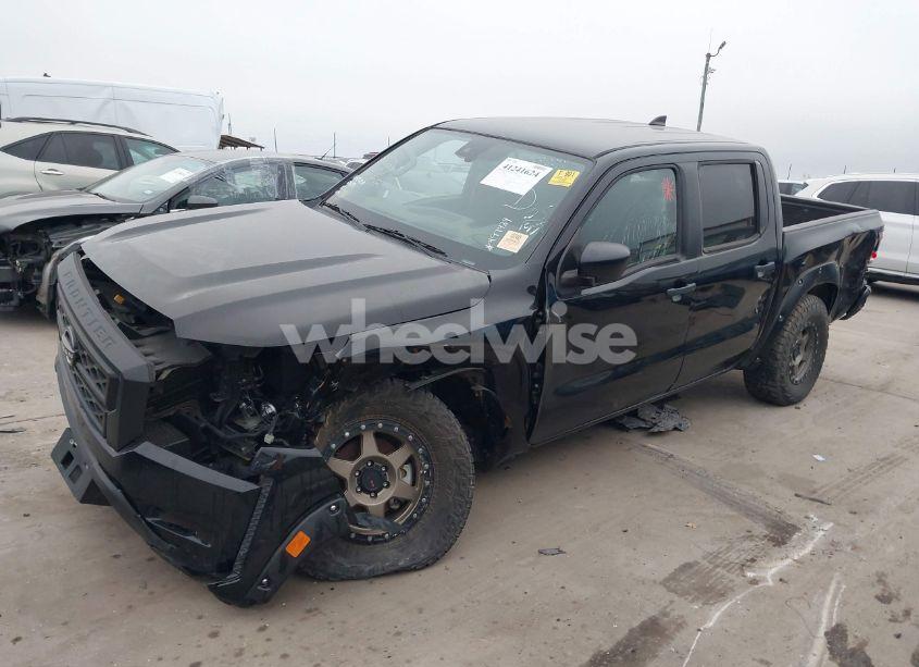 Photo 2 of 2022 Nissan Frontier N/A (VIN 1N6ED1EKXNN610697)