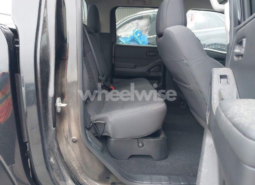 Photo 8 of 2022 Nissan Frontier N/A (VIN 1N6ED1EKXNN610697)