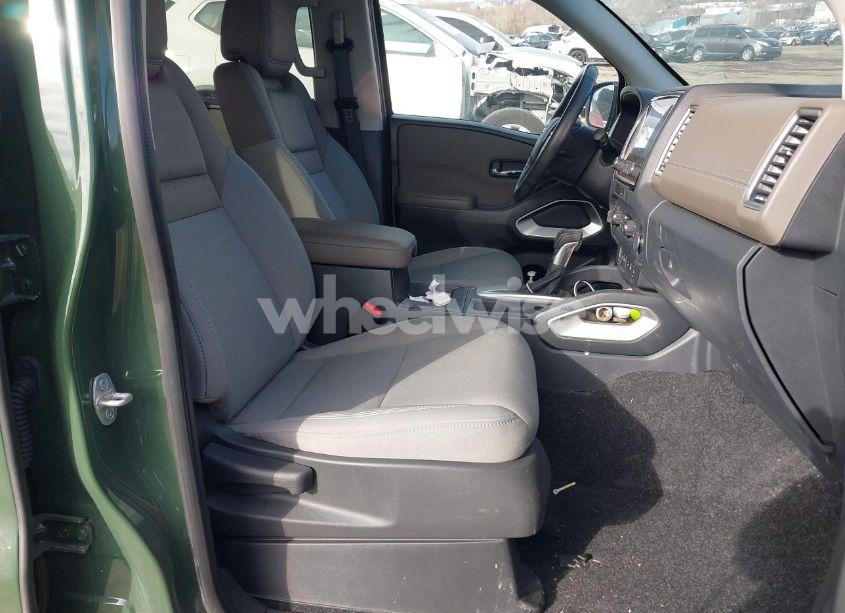 Photo 5 of 2022 Nissan Frontier SV 4X4 (VIN 1N6ED1EKXNN656014)