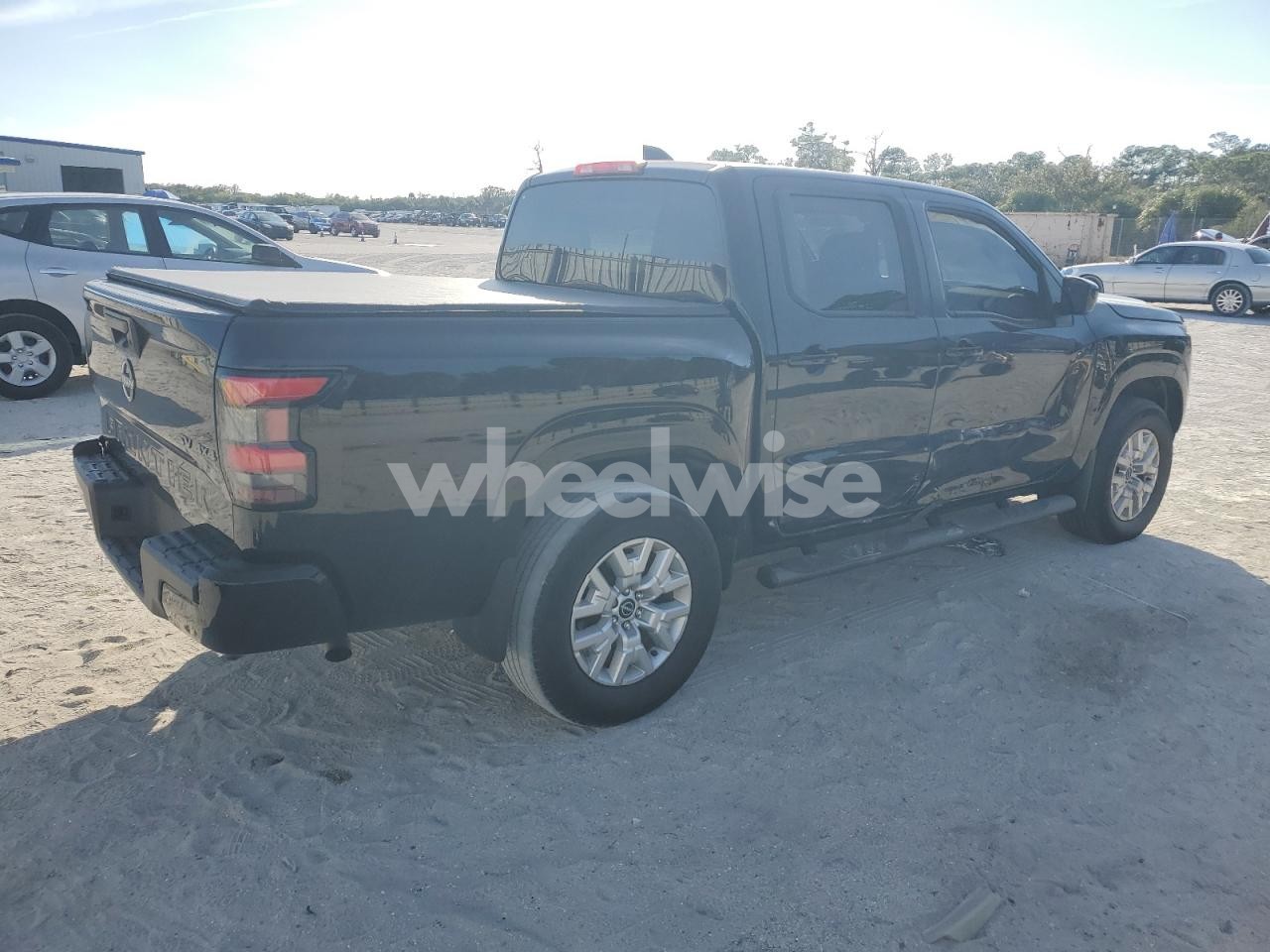 Photo 3 of 2022 NISSAN FRONTIER S (VIN 1N6ED1EKXNN688476)