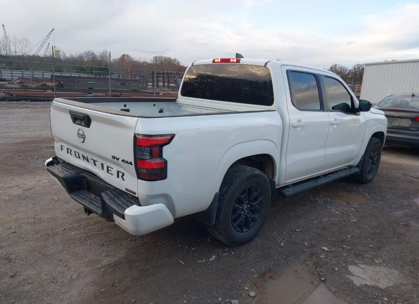 Photo 4 of 2023 Nissan Frontier SV 4X4 (VIN 1N6ED1EKXPN652869)