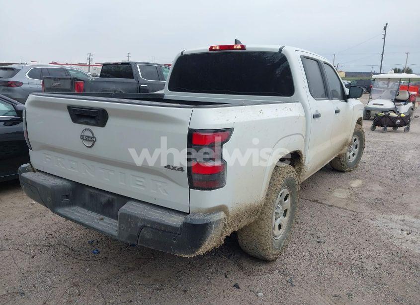 Photo 4 of 2024 Nissan Frontier S 4X4 (VIN 1N6ED1EKXRN639834)