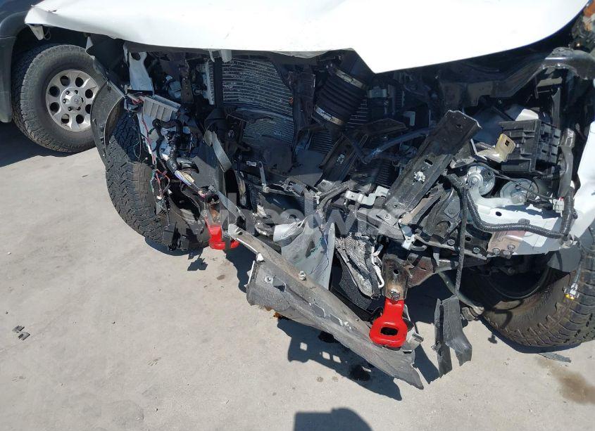 Photo 6 of 2024 Nissan Frontier PRO-4X 4X4 (VIN 1N6ED1EKXRN651496)