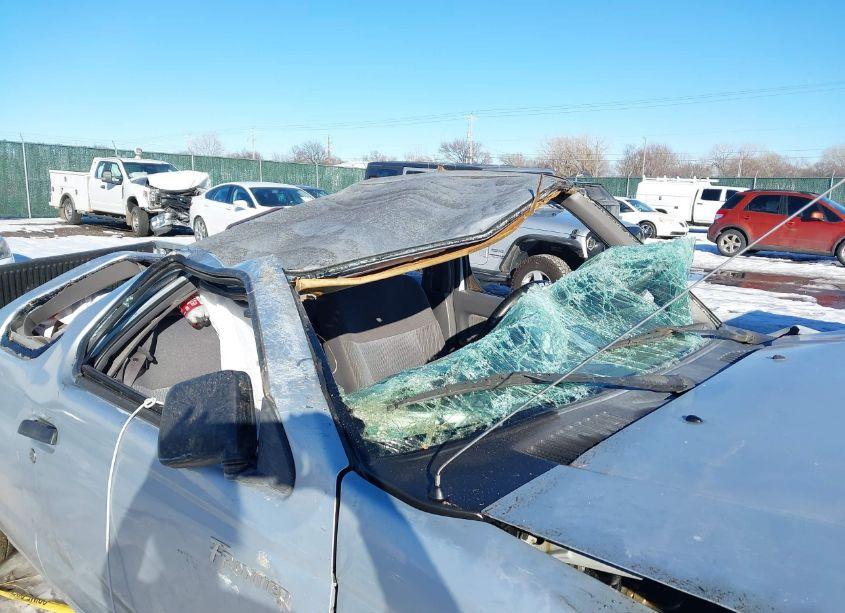 Photo 12 of 2000 Nissan Frontier DESERT RUNNER SE-V6/DESERT RUNNER XE-V6 (VIN 1N6ED26T0YC305657)