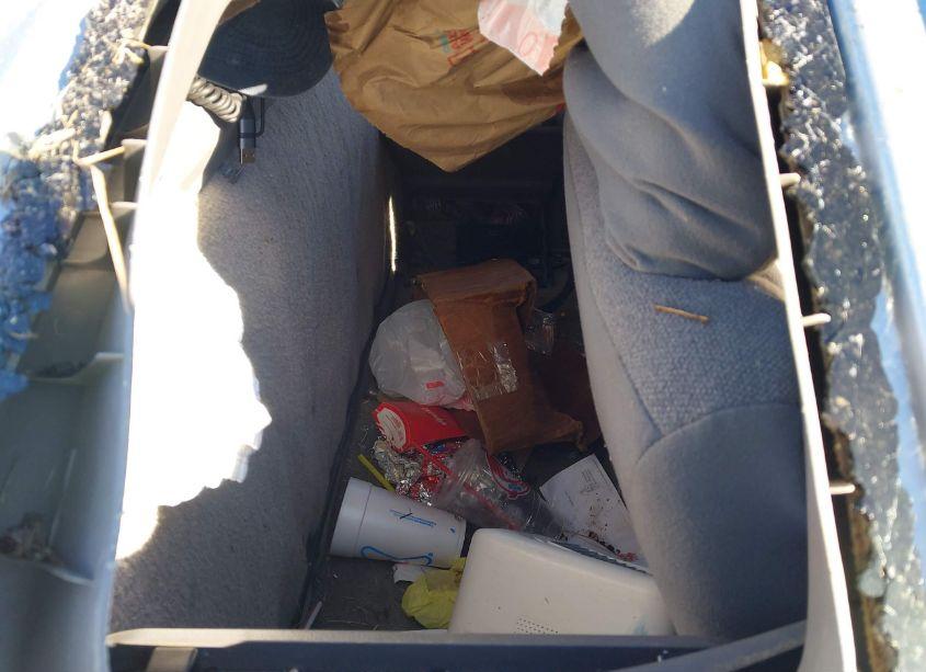 Photo 8 of 2000 Nissan Frontier DESERT RUNNER SE-V6/DESERT RUNNER XE-V6 (VIN 1N6ED26T0YC305657)