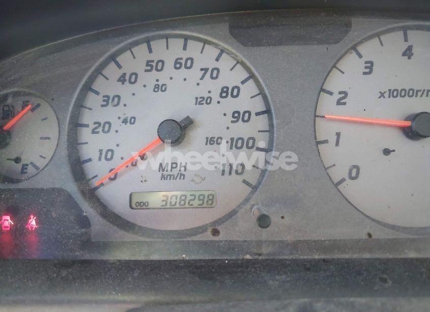 Photo 7 of 2001 Nissan Frontier DESERT RUNNER SE-V6 (VIN 1N6ED26T31C335077)