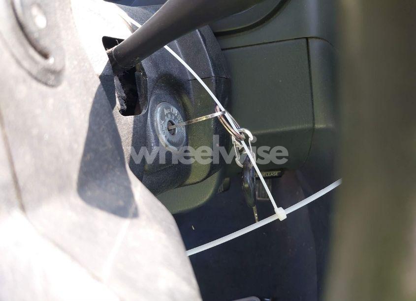 Photo 11 of 2002 Nissan Frontier DESERT RUNNER XE-V6 (VIN 1N6ED26T52C355025)