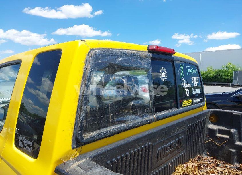 Photo 12 of 2000 Nissan Frontier DESERT RUNNER SE-V6/DESERT RUNNER XE-V6 (VIN 1N6ED26T7YC360056)