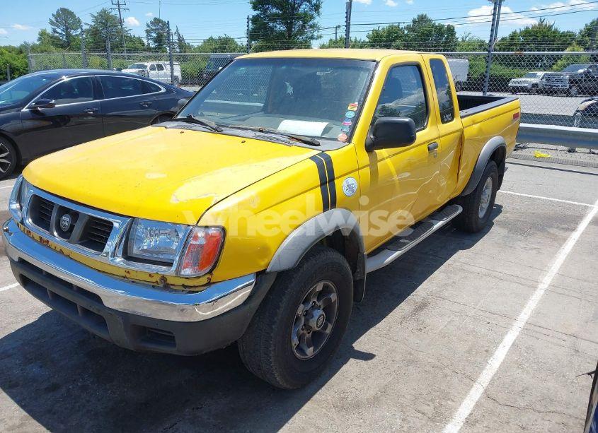 Photo 2 of 2000 Nissan Frontier DESERT RUNNER SE-V6/DESERT RUNNER XE-V6 (VIN 1N6ED26T7YC360056)