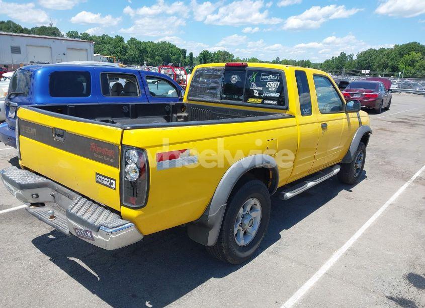 Photo 4 of 2000 Nissan Frontier DESERT RUNNER SE-V6/DESERT RUNNER XE-V6 (VIN 1N6ED26T7YC360056)