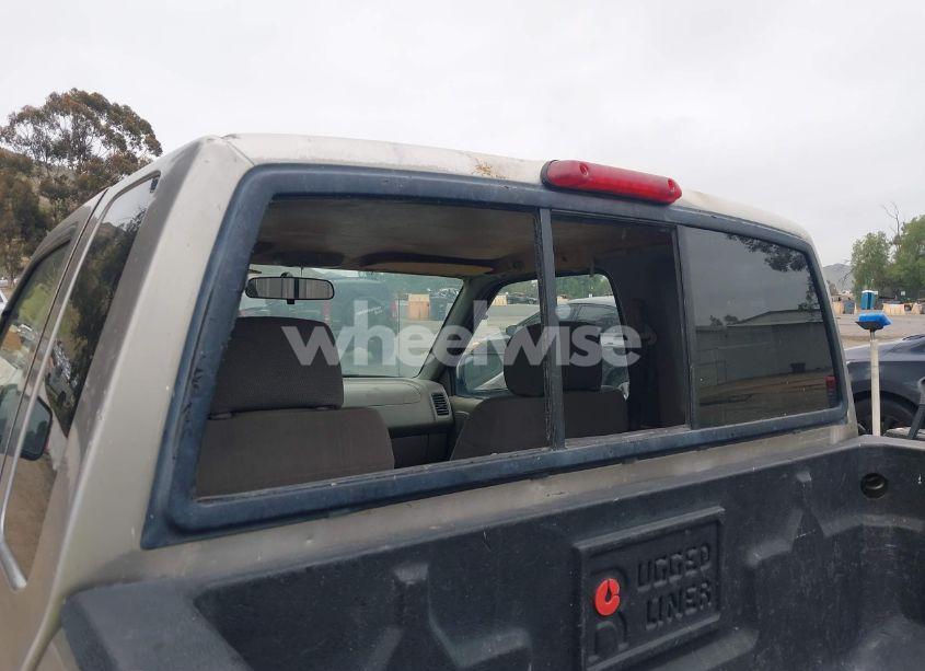 Photo 6 of 2001 Nissan Frontier DESERT RUNNER XE-V6 (VIN 1N6ED26T81C379351)