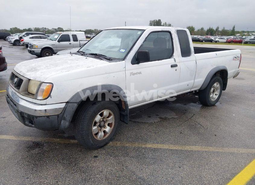 Photo 2 of 2000 Nissan Frontier DESERT RUNNER SE-V6/DESERT RUNNER XE-V6 (VIN 1N6ED26T9YC333151)