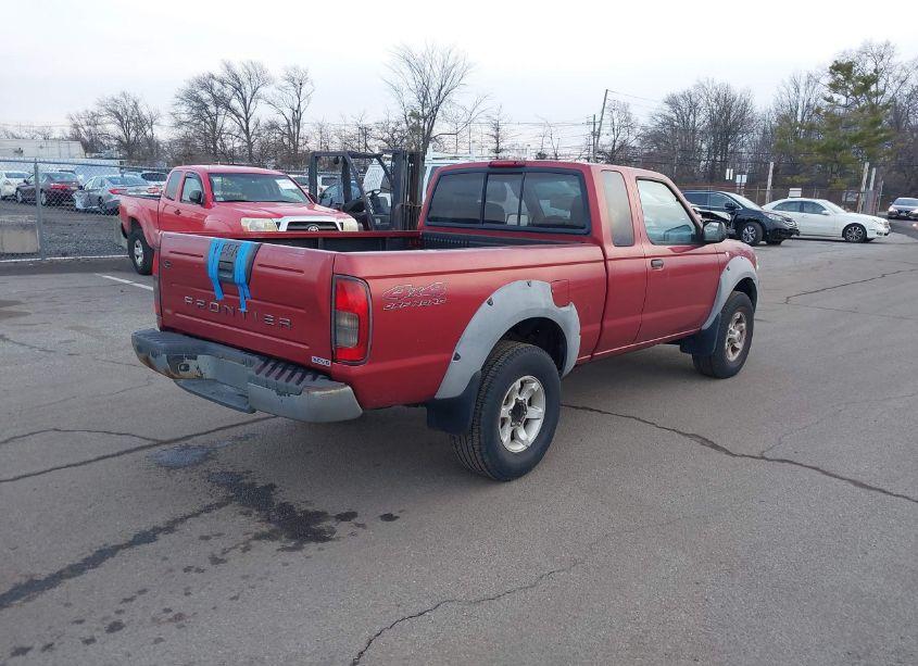 Photo 4 of 2001 Nissan Frontier XE-V6 (VIN 1N6ED26Y21C335812)