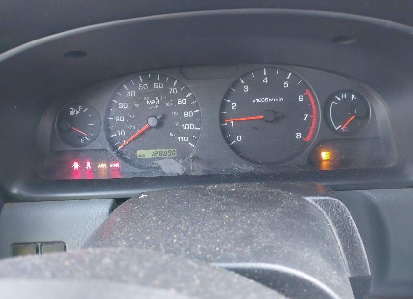 Photo 7 of 2001 Nissan Frontier XE-V6 (VIN 1N6ED26Y21C335812)