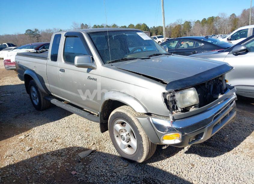 2000 Nissan Frontier SE-V6/XE-V6 (VIN 1N6ED26Y3YC340334) main photo